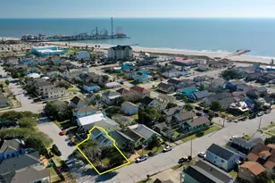2202 31st St, Galveston, TX 77550 - Photo 33