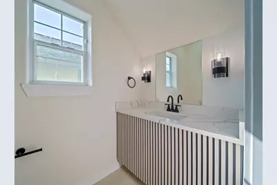 2202 31st Street, Galveston, TX 77550 - Photo 17