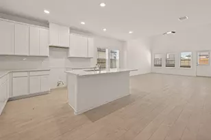 2219 Port Jackson Dr, Texas City, TX 77568 - Photo 5