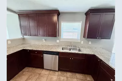 15914 Mill Hollow Drive, Houston, TX 77084 - Photo 7