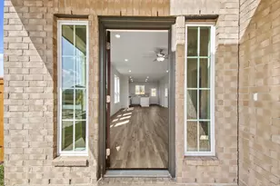 520 Long Br Dr, Dayton, TX 77535 - Photo 3