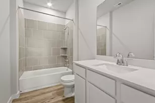 520 Long Br Dr, Dayton, TX 77535 - Photo 17