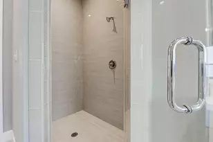 4605 Nett St, Houston, TX 77007 - Photo 15