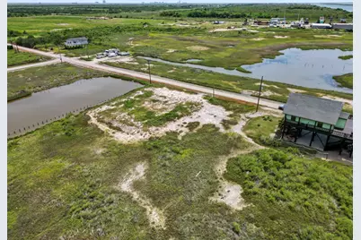3307 Sailfish, Port Bolivar, TX 77650 - Photo 5