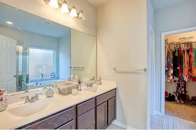 12631 Barclay Terrace Drive, Humble, TX 77346 - Photo 11