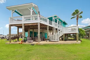 130 Admiral Ln, Freeport, TX 77541 - Photo 9