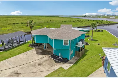 130 Admiral Lane, Freeport, TX 77541 - Photo 5