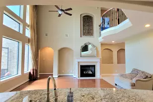 2498 Encino Ave, League City, TX 77573 - Photo 5