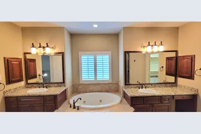 2498 Encino Avenue, League City, TX 77573 - Photo 11