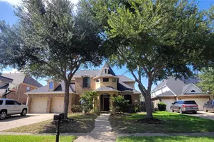 2498 Encino Ave, League City, TX 77573 - Photo 1