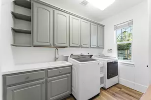 3 Graylin Woods Pl, The Woodlands, TX 77382 - Photo 17