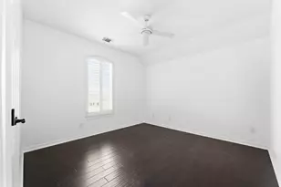 3 Graylin Woods Pl, The Woodlands, TX 77382 - Photo 37