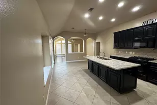 27511 Gatlin Ln, Spring, TX 77386 - Photo 5
