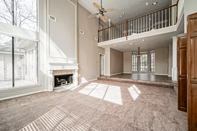 67 N Skyflower Court, The Woodlands, TX 77381 - Photo 7