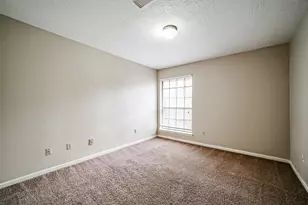 67 N Skyflower Ct, Spring, TX 77381 - Photo 35