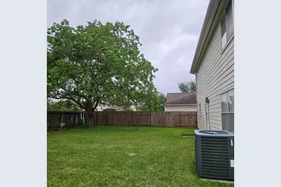 12330 Greensbrook Forest Drive, Houston, TX 77044 - Photo 7
