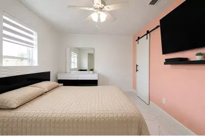 16814 Square Rigger Lane, Friendswood, TX 77546 - Photo 13