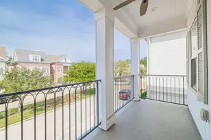 247 Green Blvd, Shenandoah, TX 77384 - Photo 19