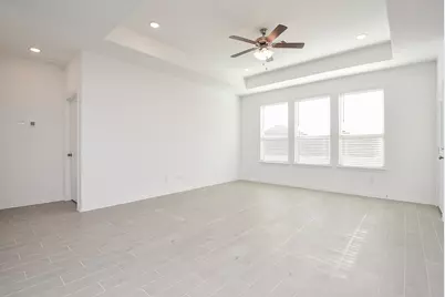 8106 Royal Palm Court, Fulshear, TX 77441 - Photo 9