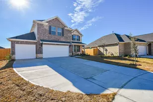 8106 Royal Palm Ct, Fulshear, TX 77441 - Photo 1