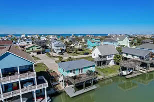 22819 Vida St, Galveston, TX 77554 - Photo 37