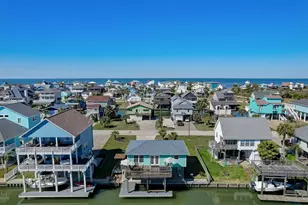 22819 Vida St, Galveston, TX 77554 - Photo 35