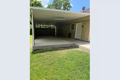1005 E Main Street, Tomball, TX 77375 - Photo 5