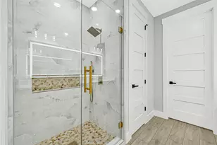 222 Brook Park Dr, Conroe, TX 77303 - Photo 23