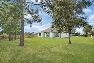 222 Brook Park Dr, Conroe, TX 77303 - Photo 5