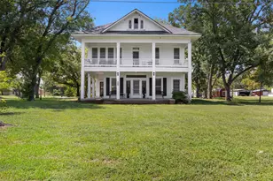 1008 Railroad, Thornton, TX 76687 - Photo 7