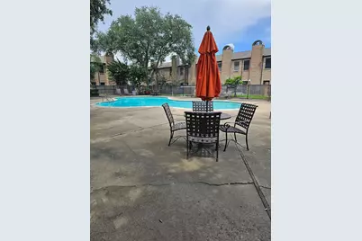 9850 Pagewood Lane #1303, Houston, TX 77042 - Photo 17