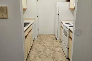 9850 Pagewood Ln, Houston, TX 77042 - Photo 5