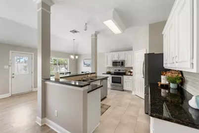 3806 Vinecrest Drive, Pearland, TX 77584 - Photo 7