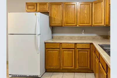 2102 5th Avenue N #5, Texas City, TX 77590 - Photo 5