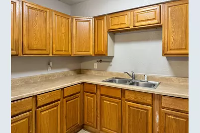 2102 5th Avenue N #5, Texas City, TX 77590 - Photo 7