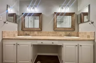 2030 Plantation Dr, Conroe, TX 77301 - Photo 19