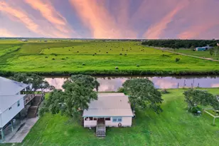 566 Private Rd 674, Sargent, TX 77414 - Photo 21