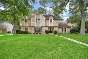 3319 Redwood Lodge Dr, Kingwood, TX 77339 - Photo 1