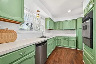 12910 Aste Ln, Houston, TX 77065 - Photo 3