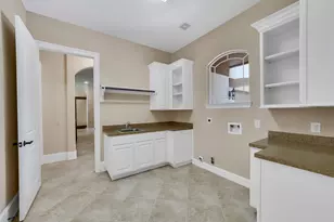 9120 Kenilworth St, Houston, TX 77024 - Photo 31