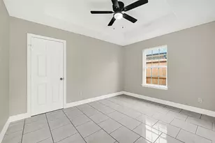 903 Ave F, South Houston, TX 77587 - Photo 15