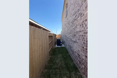 16819 Old Wagon Way, Hockley, TX 77447 - Photo 7