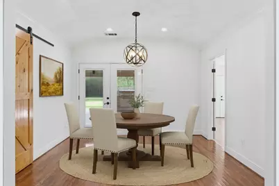 1320 Woodvine Drive, Houston, TX 77055 - Photo 5