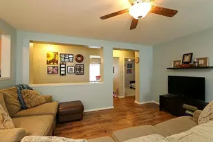 18127 Valebluff Ln, Cypress, TX 77429 - Photo 5