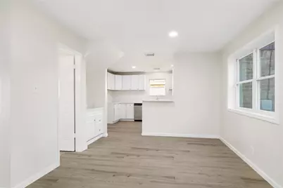 24118 Spring Mill Lane Lane, Spring, TX 77373 - Photo 9