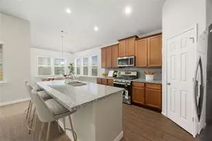 411 Asiatic Black Bear Wy, Crosby, TX 77532 - Photo 7