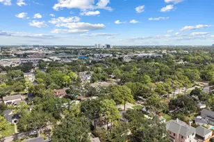 14535 Carolcrest Dr, Houston, TX 77079 - Photo 39