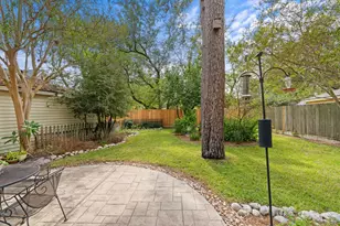 14535 Carolcrest Dr, Houston, TX 77079 - Photo 31