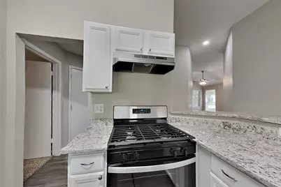 2222 Friarwood Trail, Houston, TX 77339 - Photo 7