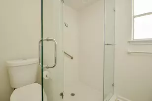 10623 Longmont Dr, Houston, TX 77042 - Photo 29